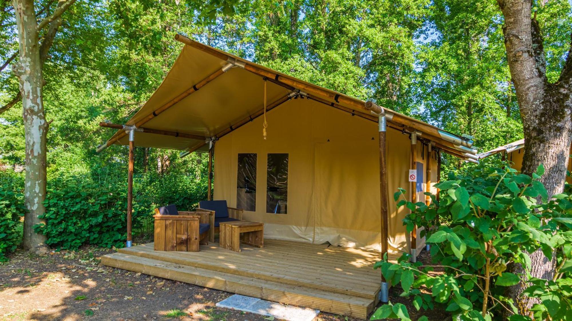 Camping Vesoul Vaivre-et-Montoille Екстериор снимка